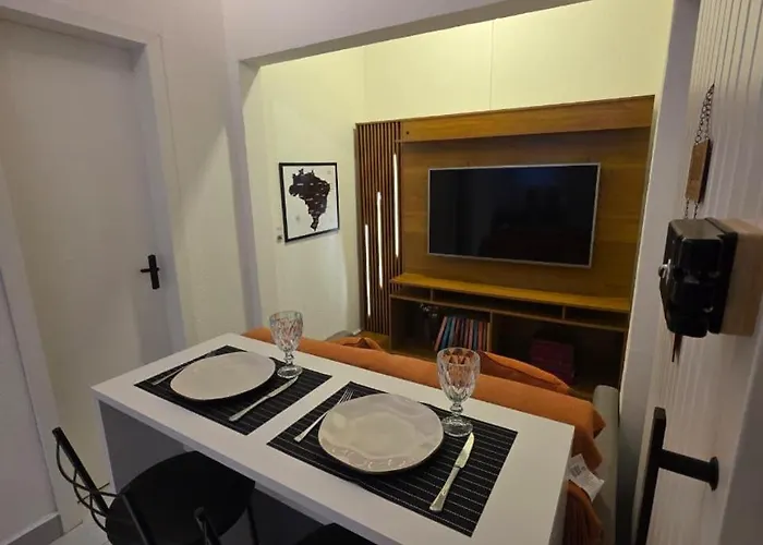 Loft Moderno Com Garagem Em Apartamento